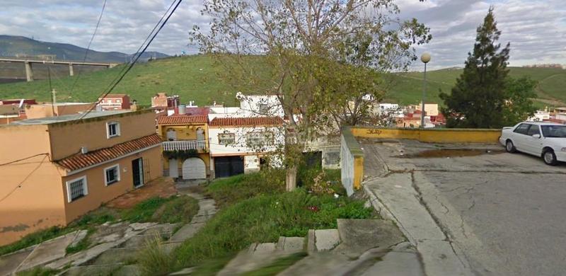 Foto 0a89fc05-9097-4963-9845-6c580d39845f. Piso  con acupas en Pescadores - Saladillo Algeciras
