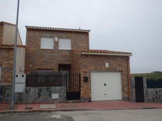 Casa a Casar de Escalona (El). Venta de casa en cdr en el casar de escalona toledo