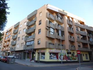 Flat in Pabellón - Estación - El Corte Inglés. Venta de piso en el ejido almería