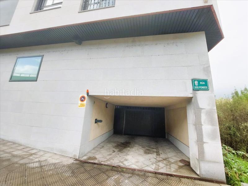 Foto 13d5f7b9-596a-44c1-a7ff-f6ccb680bc7b. Aparcament cotxe a calle de los ponxos 9 a Barbadás