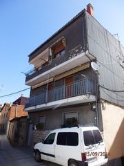 Appartement à Jerte. Venta de piso en sin posesión en la localidad de jerte
