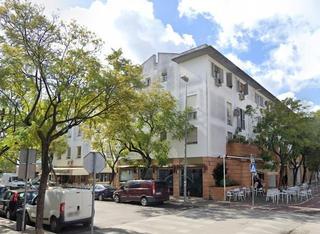 Aparcament cotxe a Puertas del sur - Guadabajaque