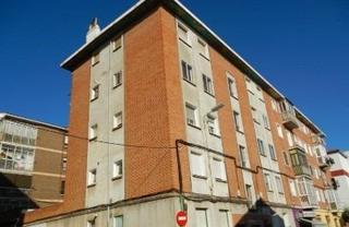 Appartement à El Carmen - Casas del Hogar. Venta de piso sin posesión en palencia palencia