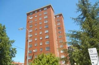 Etagenwohnung in Pan y Guindas. Venta de piso sin posesión en palencia palencia