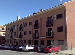 Flat in Yuncler