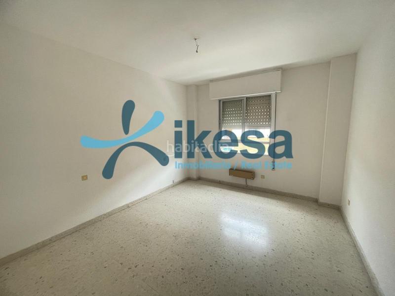 Foto 16b6edec-9070-4761-9989-0dca6c95c4aa. Pis a Linarejos Linares