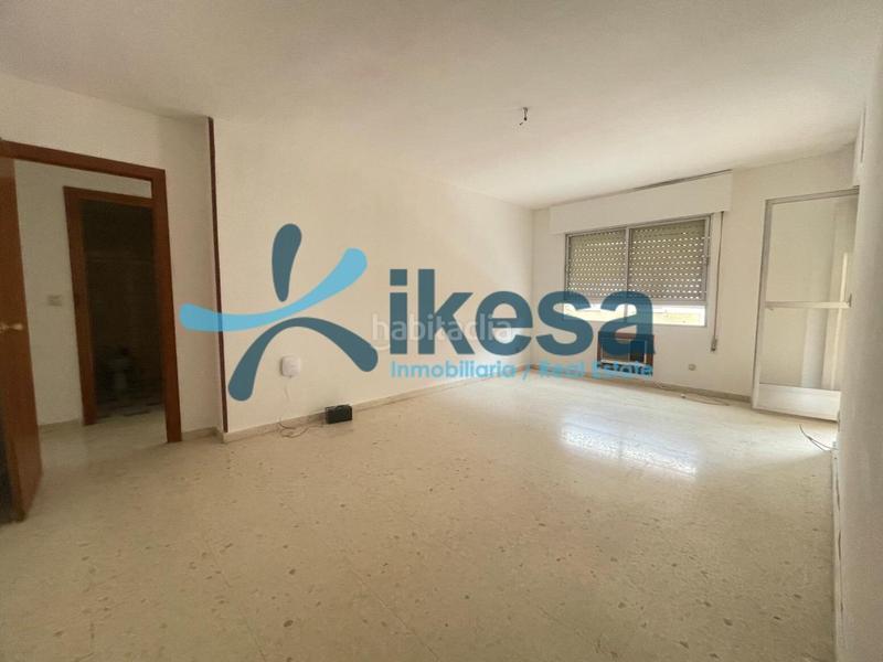 Foto b0f360ed-d1a7-4a1e-9ab6-8c7036cf7f3c. Pis a Linarejos Linares