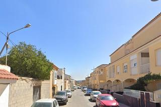 Maison jumelée à Huércal - Overa. Venta de piso en huercalovera almería