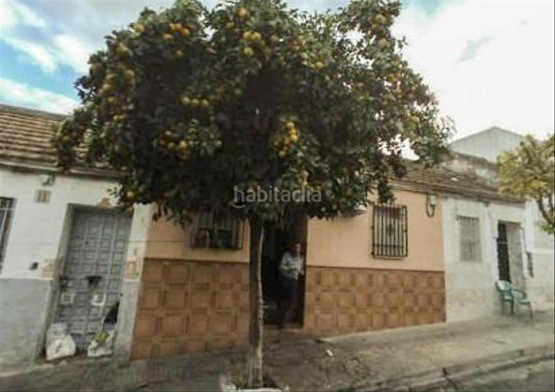 Foto d24bd552-ebf2-4a6f-9c1a-06274a460d07. Casa adossada a Campo de la Verdad - Miraflores Córdoba