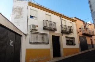 Pis a San Felipe - El Almendral - La Merced. Venta de piso en cdr en jaén