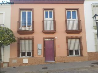 Maison à Rociana del Condado. Venta de casa en rociana, huelva. activo en período de venta fla