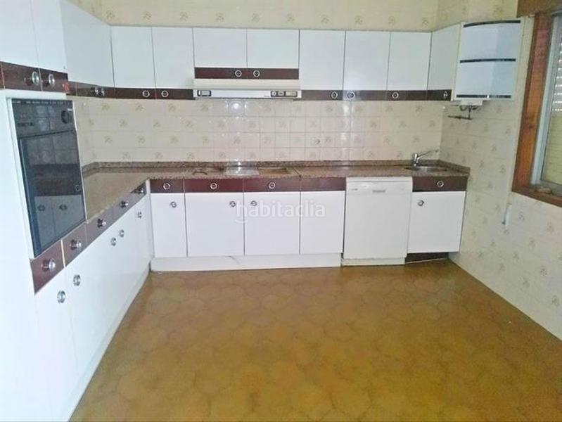 Foto 14096c0b-0b6e-41be-9a34-e4de9fd1cff7. Haus in cunchada (da)-sta mariña 37 in Rosal (O)