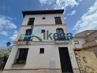 Pis a Vélez de Benaudalla. Venta de piso en velez de benaudalla granada