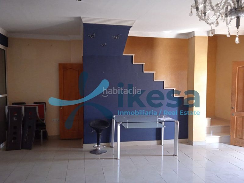 Foto 3fc317b3-6f9a-45eb-a2b7-b9739a9af4f3. Casa amb aparcament a Casariche