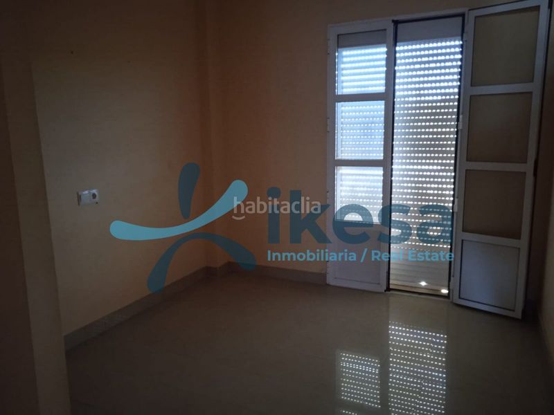 Foto a9760db6-01bb-4486-a92d-297da2d3c58f. Casa amb aparcament a Casariche