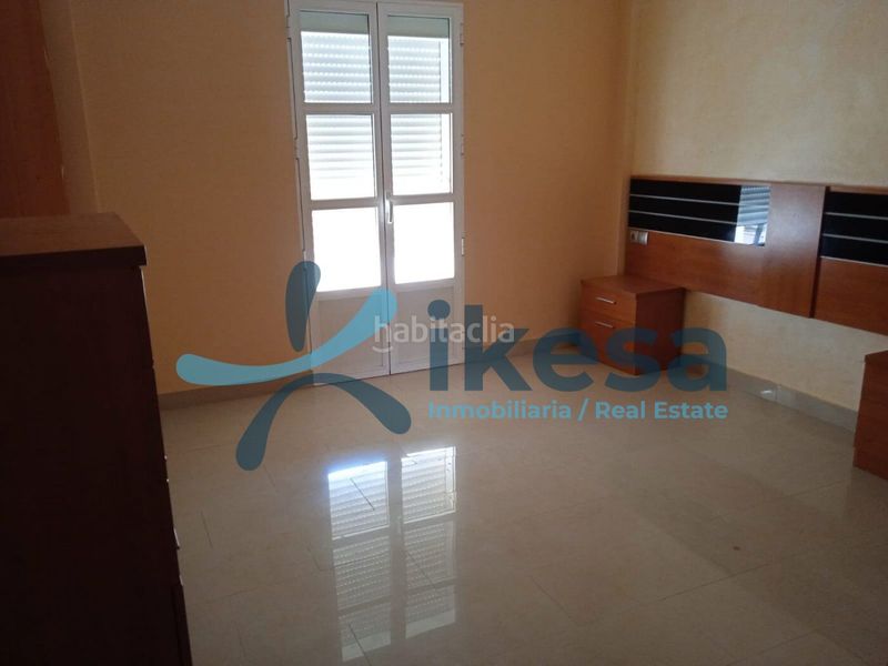 Foto dded1ee6-c861-4c67-9f6f-57ad83e96513. Casa amb aparcament a Casariche