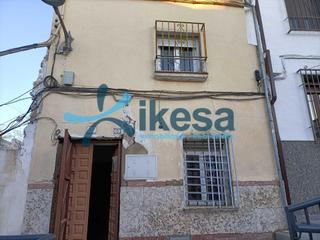 Pis a La Calzada. Venta de piso en lucena córdoba