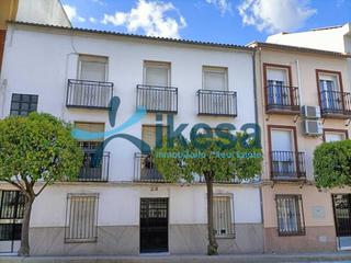Pis a El Carmen - La Barrera. Venta de piso en lucena córdoba