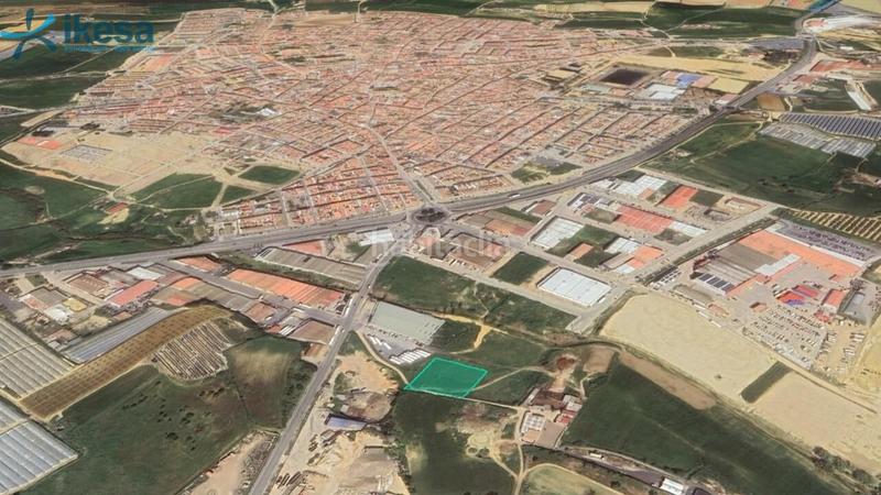 Foto d2c84484-4071-40df-aa9c-856fad447a37. Wohngrundstück in Moguer