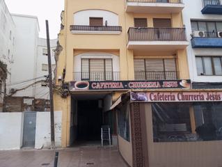 Casa a Centro-San Felipe-Huerta Fava. Venta en cesión de remate duplex centrico en la linea