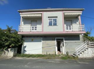 Xalet a Portela-calvos 8. Chalet en san cibrao das viñas