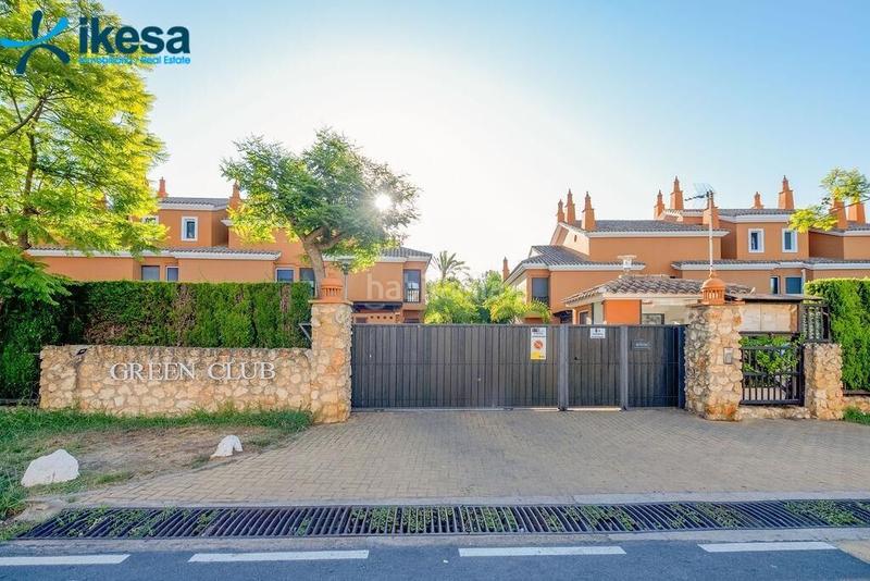 Foto ea99255d-1617-4d7b-9132-83a27a87989f. Duplex con parcheggio piscina in Islantilla golf Islantilla