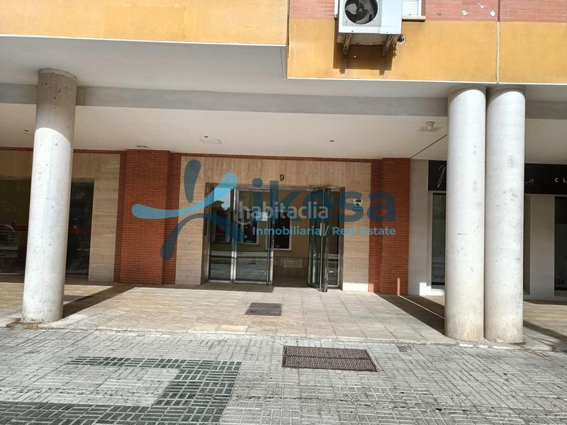 Foto 1cb66787-31fe-4b21-828a-8b6ccbd426de. Pis a Urbadiez - Entrepuentes Sevilla