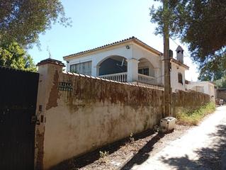 Casa a Puente Mayorga-Campamento. Estupenda casa de campo para desconectar