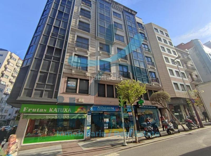 Foto 1b4b844d-3ce7-4c9d-93ca-ad7f69d3f830. Lloguer oficina a Fátima Vigo