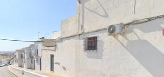 Maison jumelée à Osuna. Venta de adosado en osuna sevilla