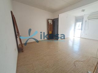 Pis a Sector Sur. Piso en venta en zona alta del sector sur.