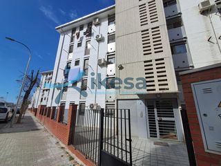 Pis a Sector Sur. Venta de apartamento en córdoba