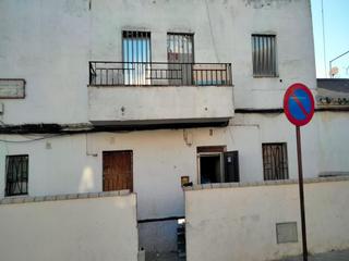 Casa adossada a Puebla del Río (La)