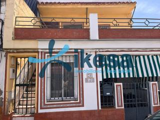 Pis a La Paz. Piso en planta primera