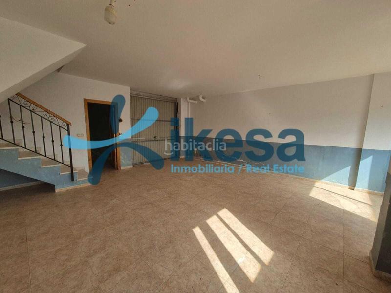Foto d5934b0d-d5f6-40f4-932f-effd8ab89552. Piso venta de piso granada en Ugíjar