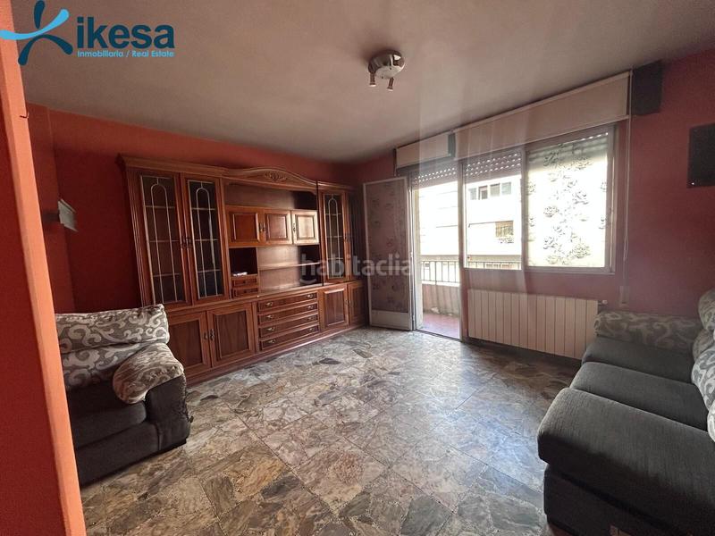 Foto 2e379a3f-ae02-4d14-87c4-36c1abd5819f. Piso en calle daniel castelao 29 ocasión! piso en Moaña