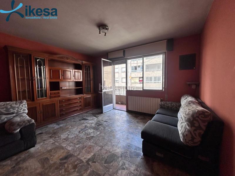 Foto 353ff7be-0f76-46bb-a165-16be5b559700. Piso en calle daniel castelao 29 ocasión! piso en Moaña