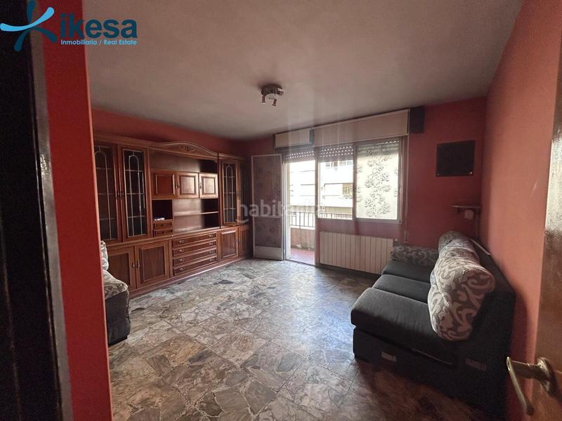 Foto b87e5f61-39fd-4f52-9db5-216a1e44f2bd. Piso en calle daniel castelao 29 ocasión! piso en Moaña