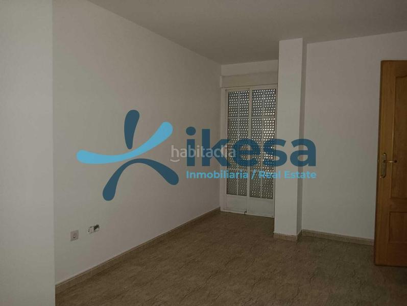 Foto 878ee592-18d7-4e6e-93b0-d43c6d395548. Casa adossada a San Felipe - El Almendral - La Merced Jaén
