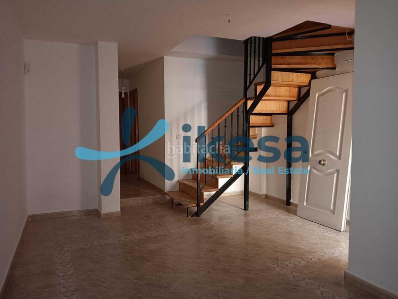 Foto fdc6c57b-a159-416c-8bbf-534e2bca7fd7. Casa adossada a San Felipe - El Almendral - La Merced Jaén