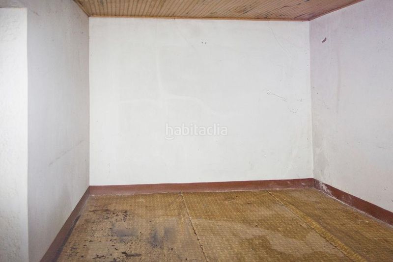 Foto 4ffe2775-194d-4c1c-9cbc-71a42ce6049d. Casa en lugar tellado 48 chalet independiente en venta, lg tellado, castrelo de miño, ourense. para reformar en Ramirás