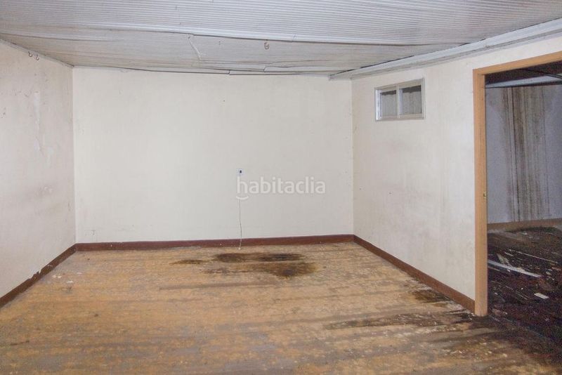 Foto bc696e6e-68eb-40ea-b29f-aeade7747658. Casa en lugar tellado 48 chalet independiente en venta, lg tellado, castrelo de miño, ourense. para reformar en Ramirás