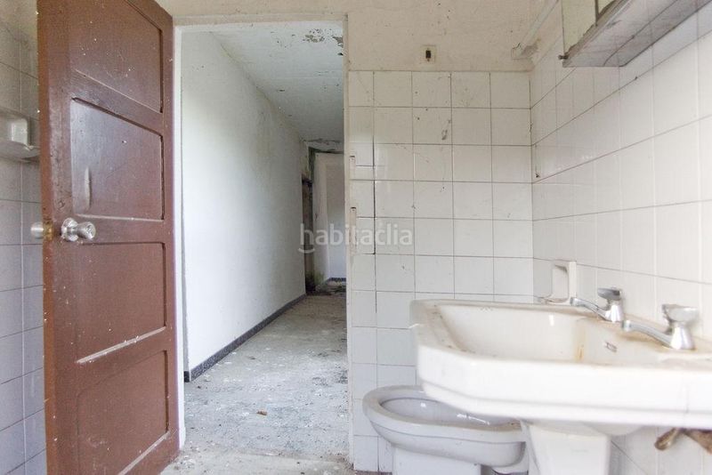 Foto cb61e83d-6214-48e3-91ab-5d15409157b1. Casa en lugar tellado 48 chalet independiente en venta, lg tellado, castrelo de miño, ourense. para reformar en Ramirás