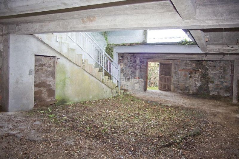 Foto de05f8d4-b63e-4118-b938-b86766c8d5cc. Casa en lugar tellado 48 chalet independiente en venta, lg tellado, castrelo de miño, ourense. para reformar en Ramirás