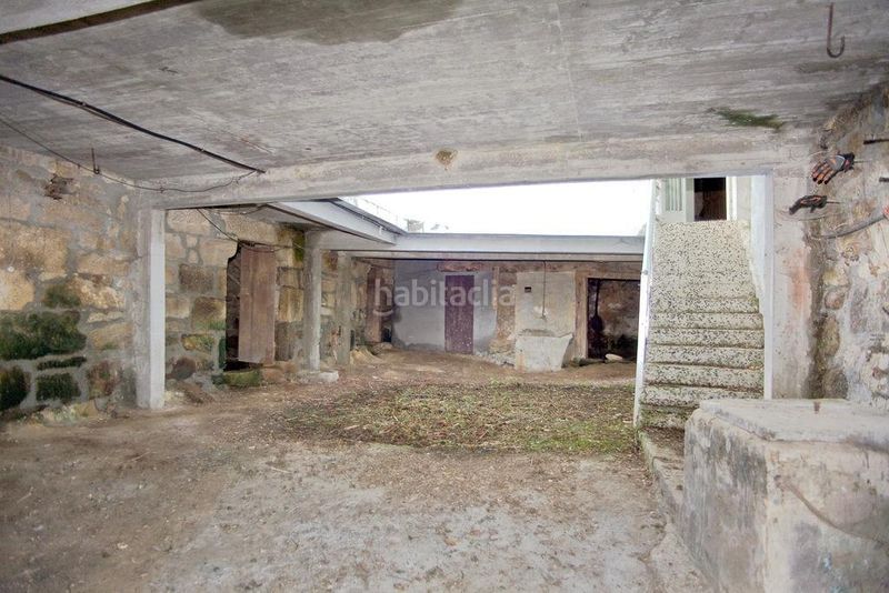 Foto f330940e-99a4-4ea3-9290-4f977e04787f. Casa en lugar tellado 48 chalet independiente en venta, lg tellado, castrelo de miño, ourense. para reformar en Ramirás
