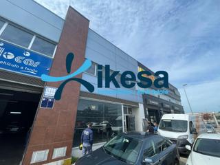 Nave industrial en San Jerónimo - La Bachillera. Nave en venta calle etologia en sevilla