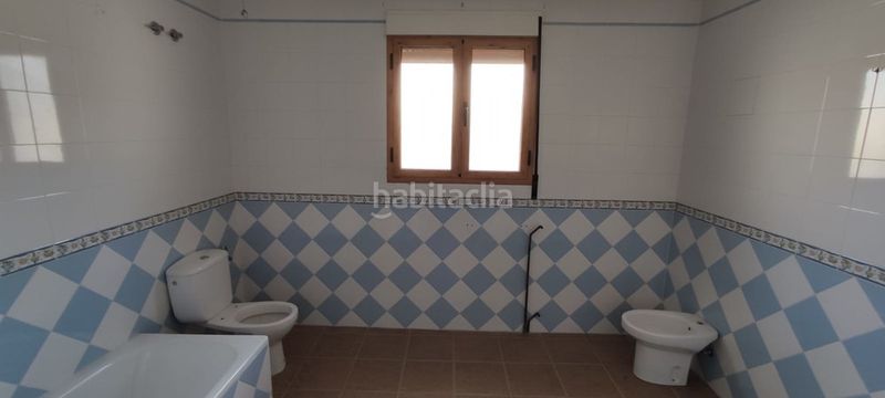 Foto 14a82524-0ef8-4120-8084-1c2f32e9c072. Casa a Castilléjar