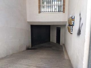 Parking coche en Ogíjares