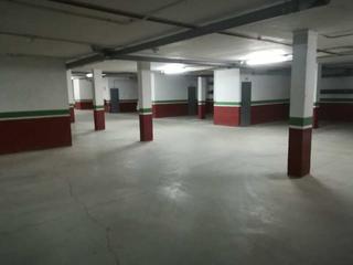 Aparcament cotxe a Palomares