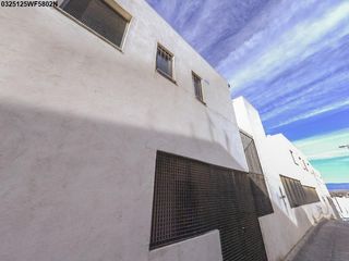 Pis a Huércal de Almería. Vivienda sin posesión en venta en almería  oportunidad para inve